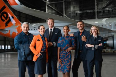Jetstar crew Australia and New Zealand.JPG Jetstar crew Australia and New Zealand.JPG