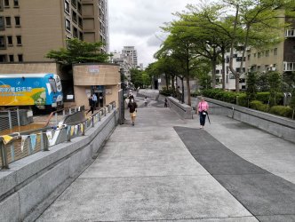 ped1.jpg ped1.jpg