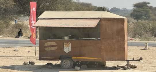 IMG_E2250.JPG IMG_E2250.JPG