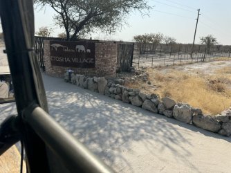 IMG_2581.JPG IMG_2581.JPG