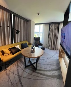 IMG_7883.jpeg IMG_7883.jpeg