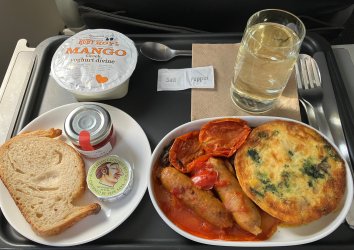 IMG_E2229.JPG IMG_E2229.JPG