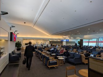 PXL_20241202_194424523.jpg PXL_20241202_194424523.jpg