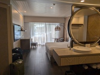 PXL_20241204_185641236.jpg PXL_20241204_185641236.jpg