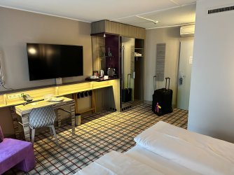 IMG_7125.JPG IMG_7125.JPG