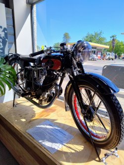 IMG_20241231_094559202_HDR_AE.jpg IMG_20241231_094559202_HDR_AE.jpg