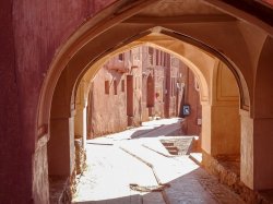 Day 3 Abyaneh to Yazd-1a.jpg