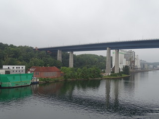 29424692201_71d0d94918_n.jpg