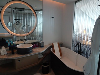 42010307244_9f4e739842_n.jpg%22