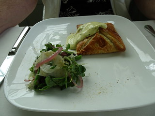 42502571672_8fbb7fd0ee_n.jpg