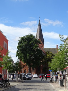 29407772165_e3fd907642_n.jpg