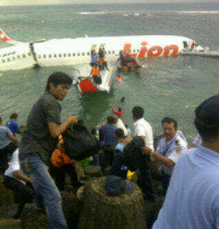 BHuEqVcCYAA_eP3.jpg:large