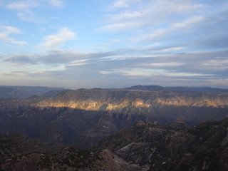 41158174785_c5908c6671_n.jpg